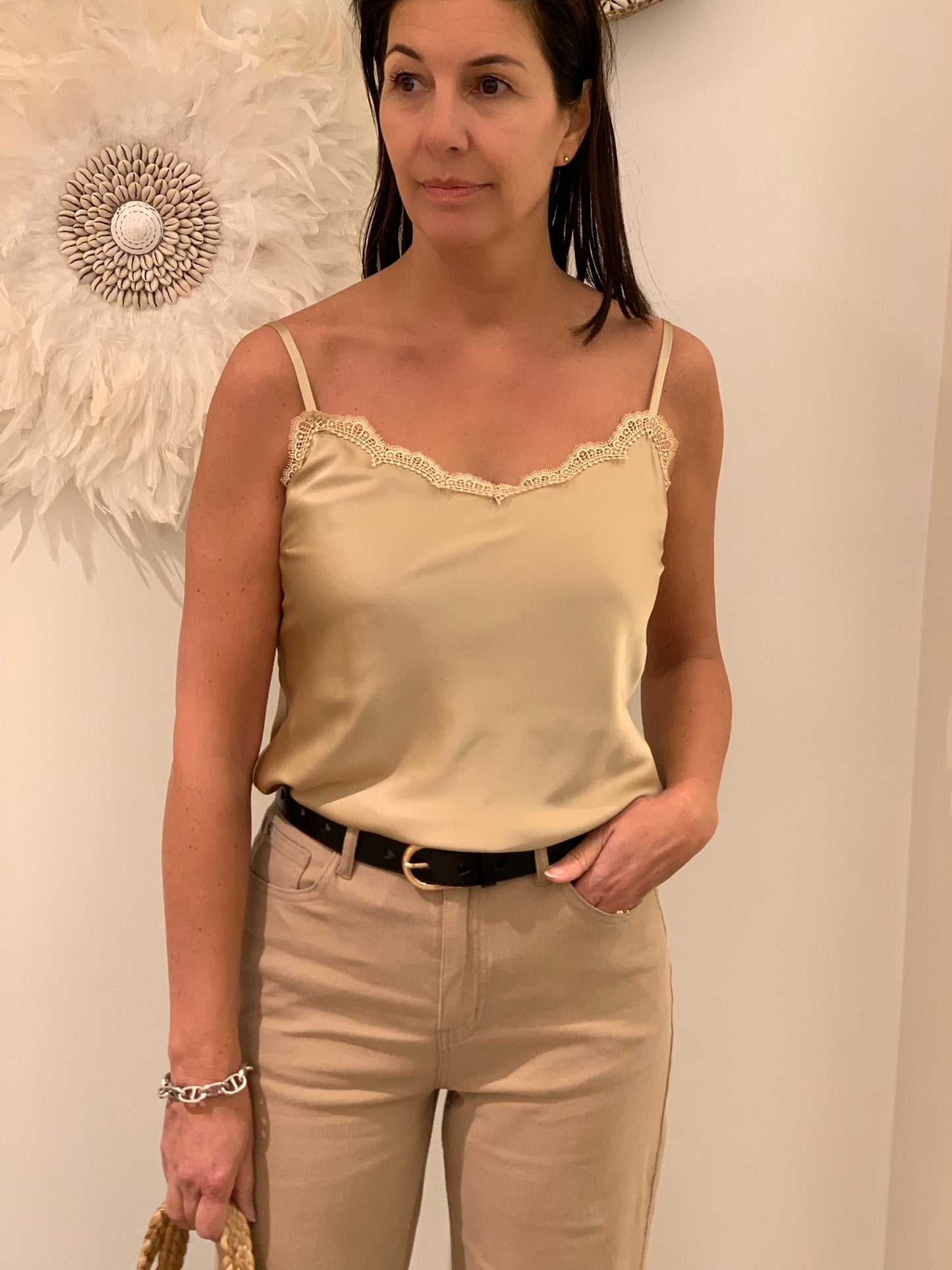 OUTLET Janice Top River Gold