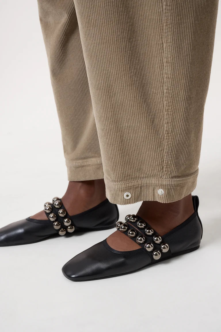Closed Broek Barrel Rhannon Clay Beige