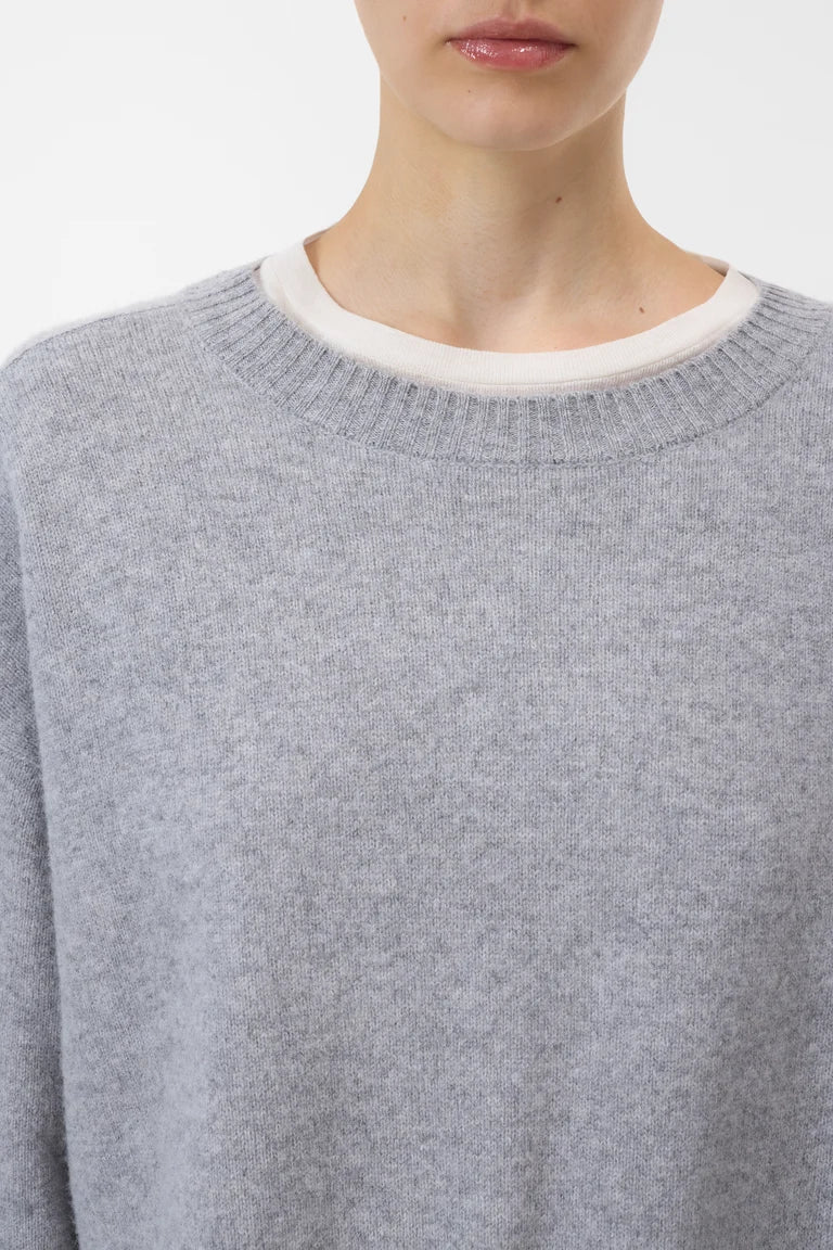 Closed Pull Ronde Hals Light Grey Melange
