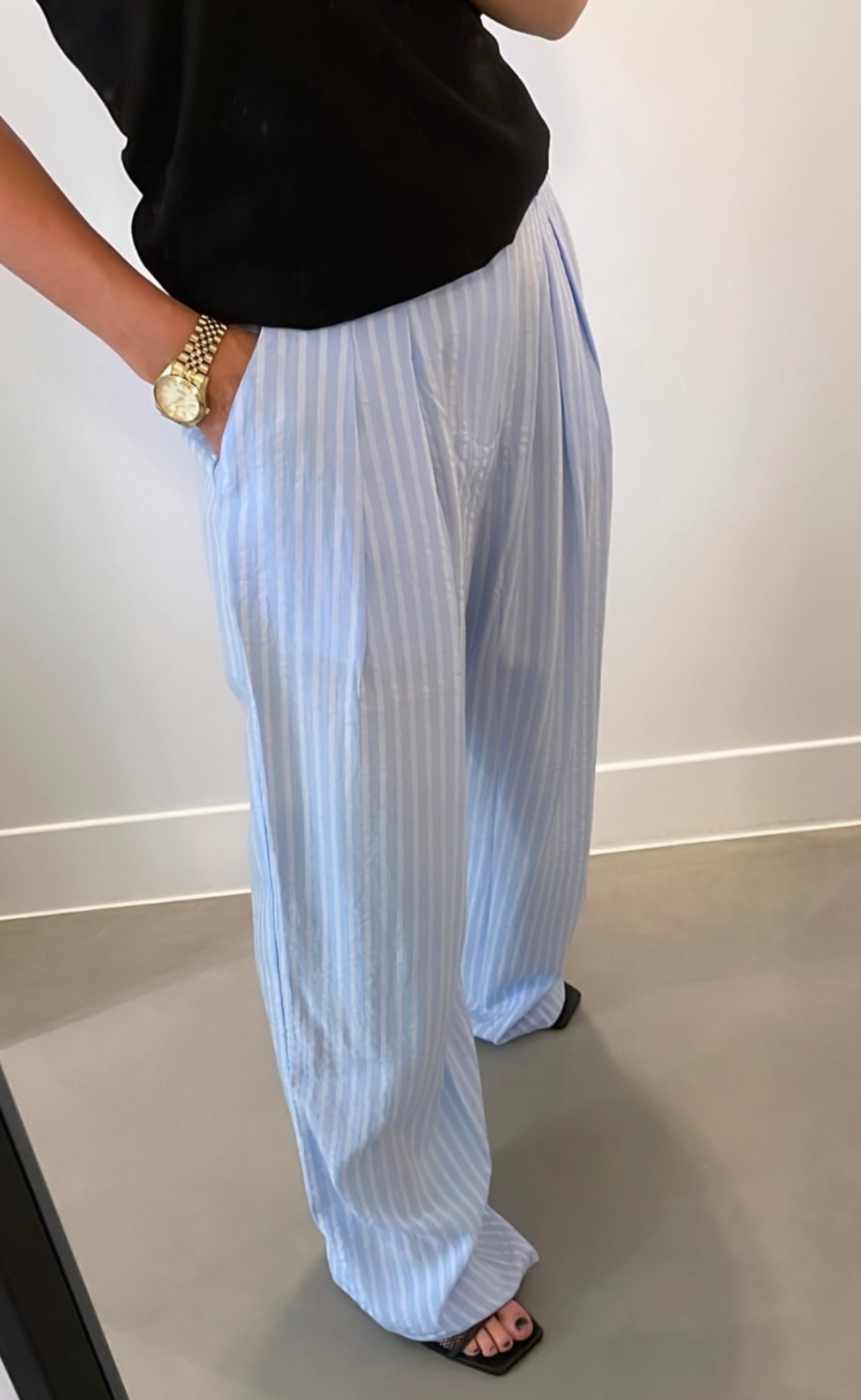 OUTLET The New Society Broek Symi Powder Blue Stripe