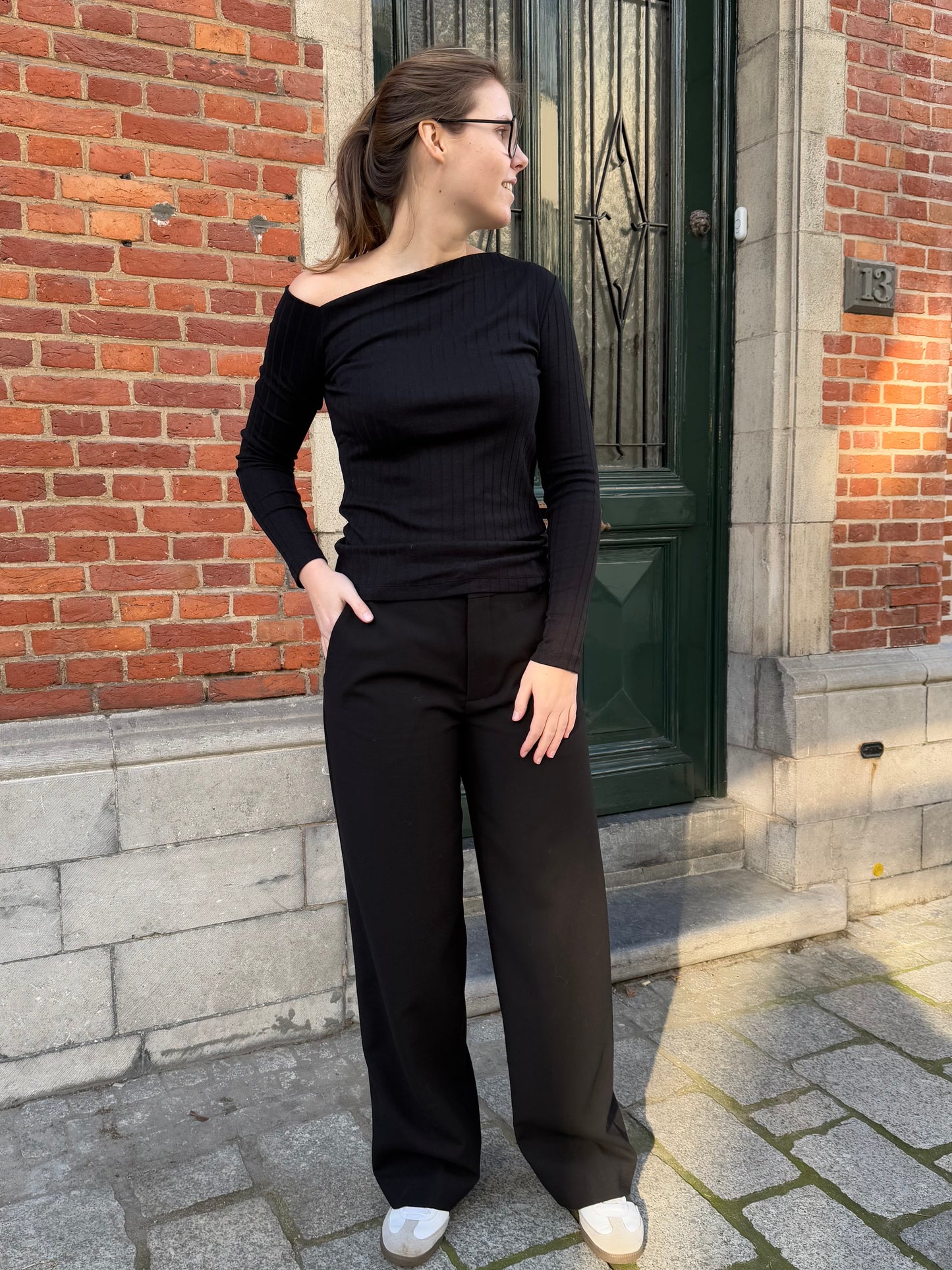 Closed Top Zwart
