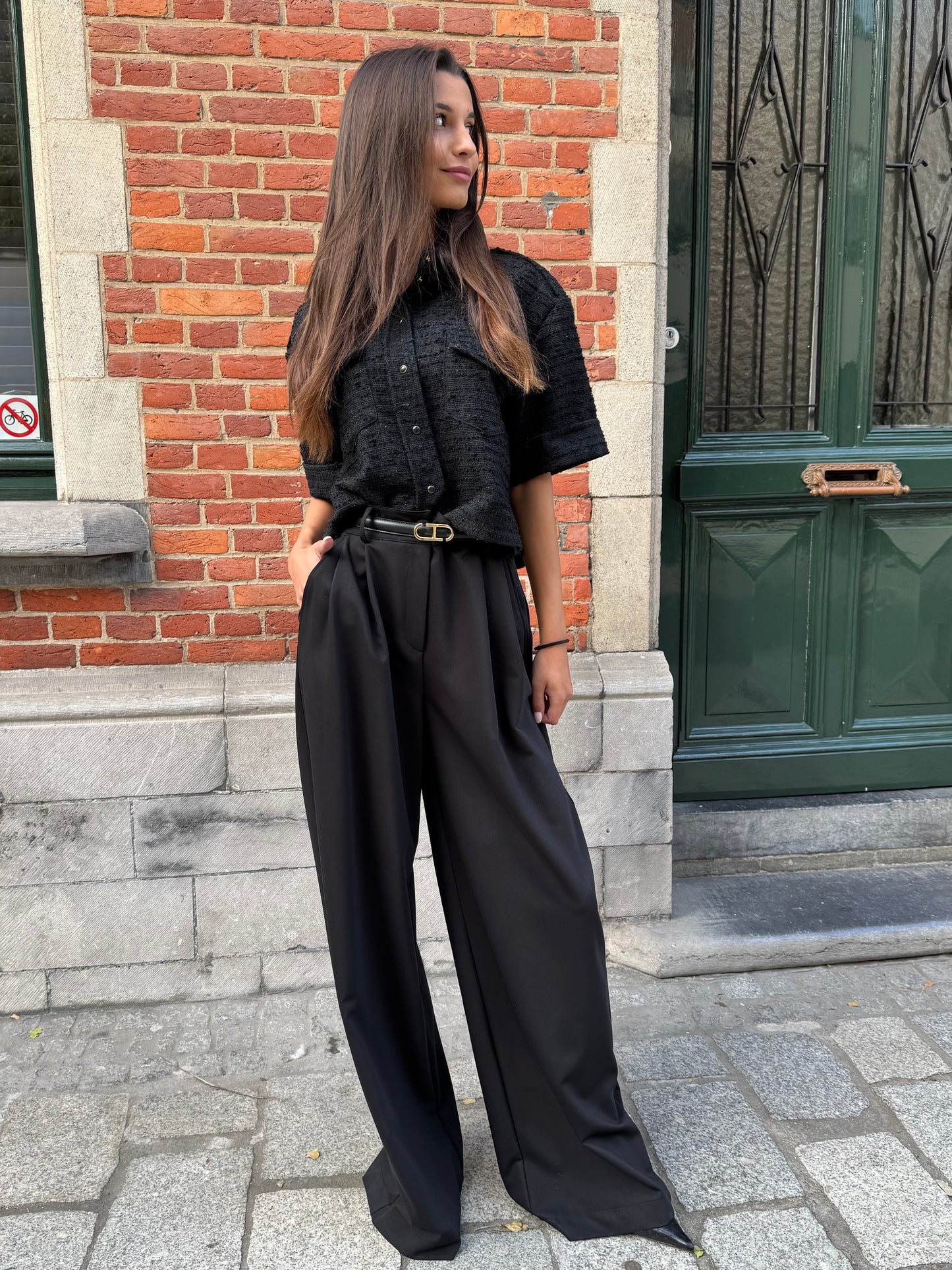 Janice Broek Dollar Black