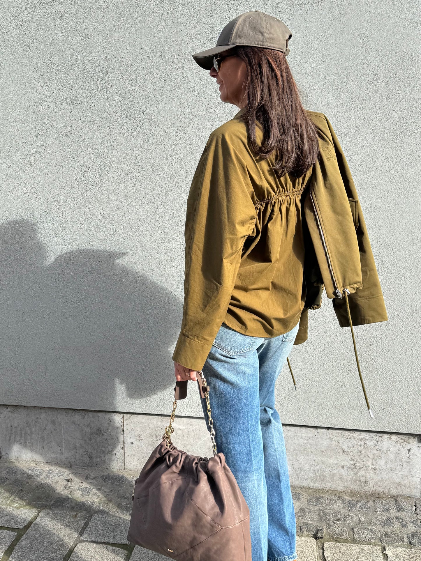 Closed Bloes Wijd Olive Green