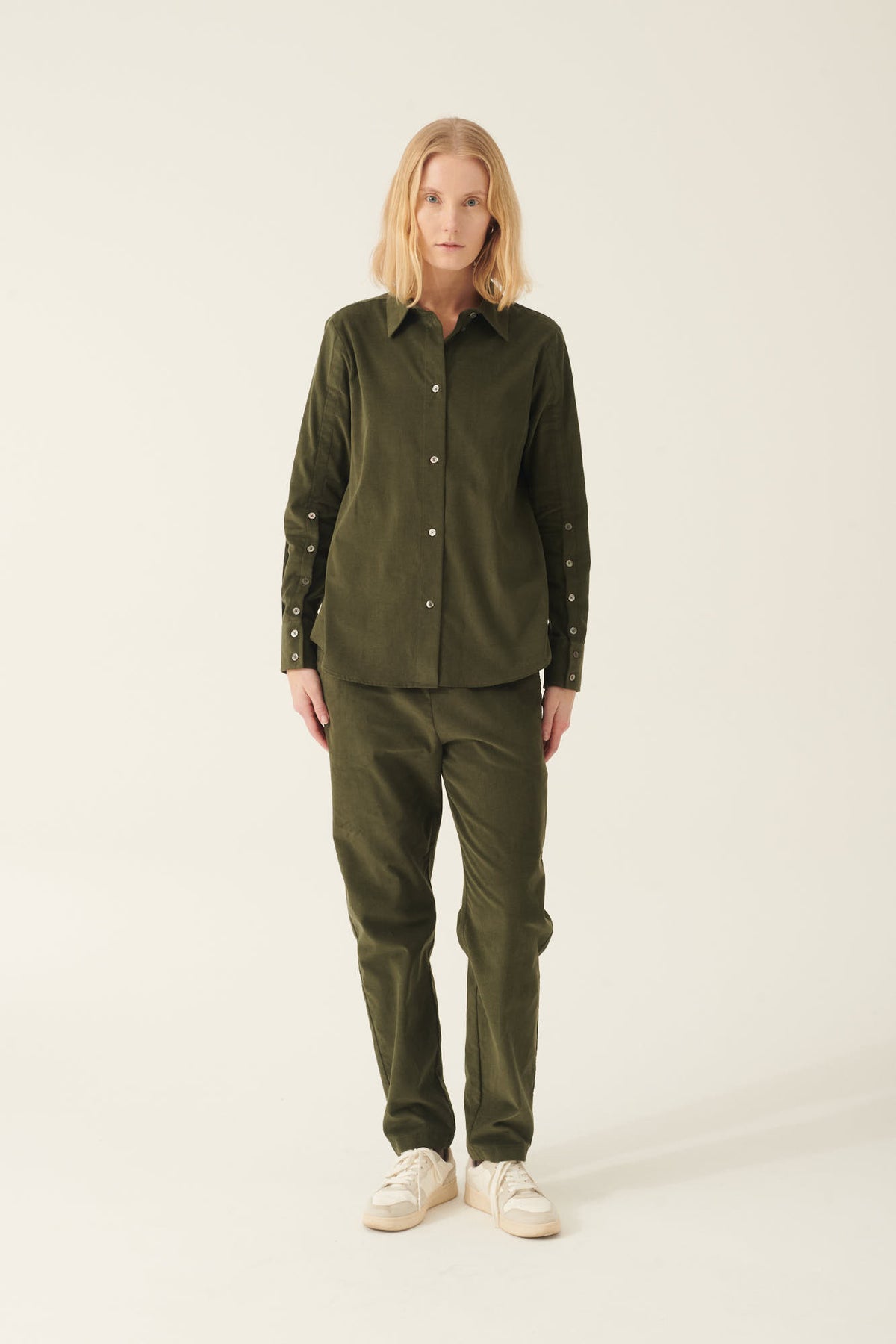 OUTLET Rue de Tokyo Broek Parel Baby Corduroy Moss Green