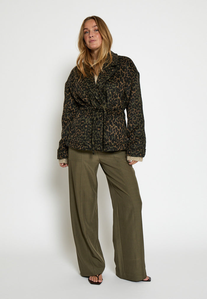 Peppercorn Jas Stella Spray Green Melange