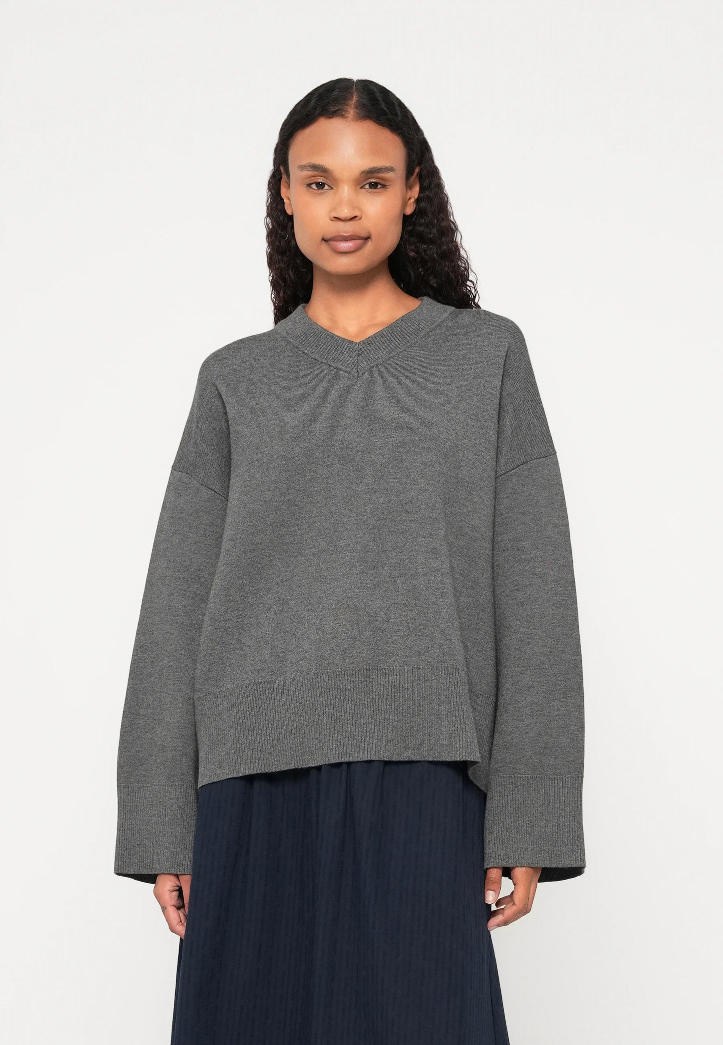 Samsoe Samsoe Pull Salula V-Nek Dark Grey