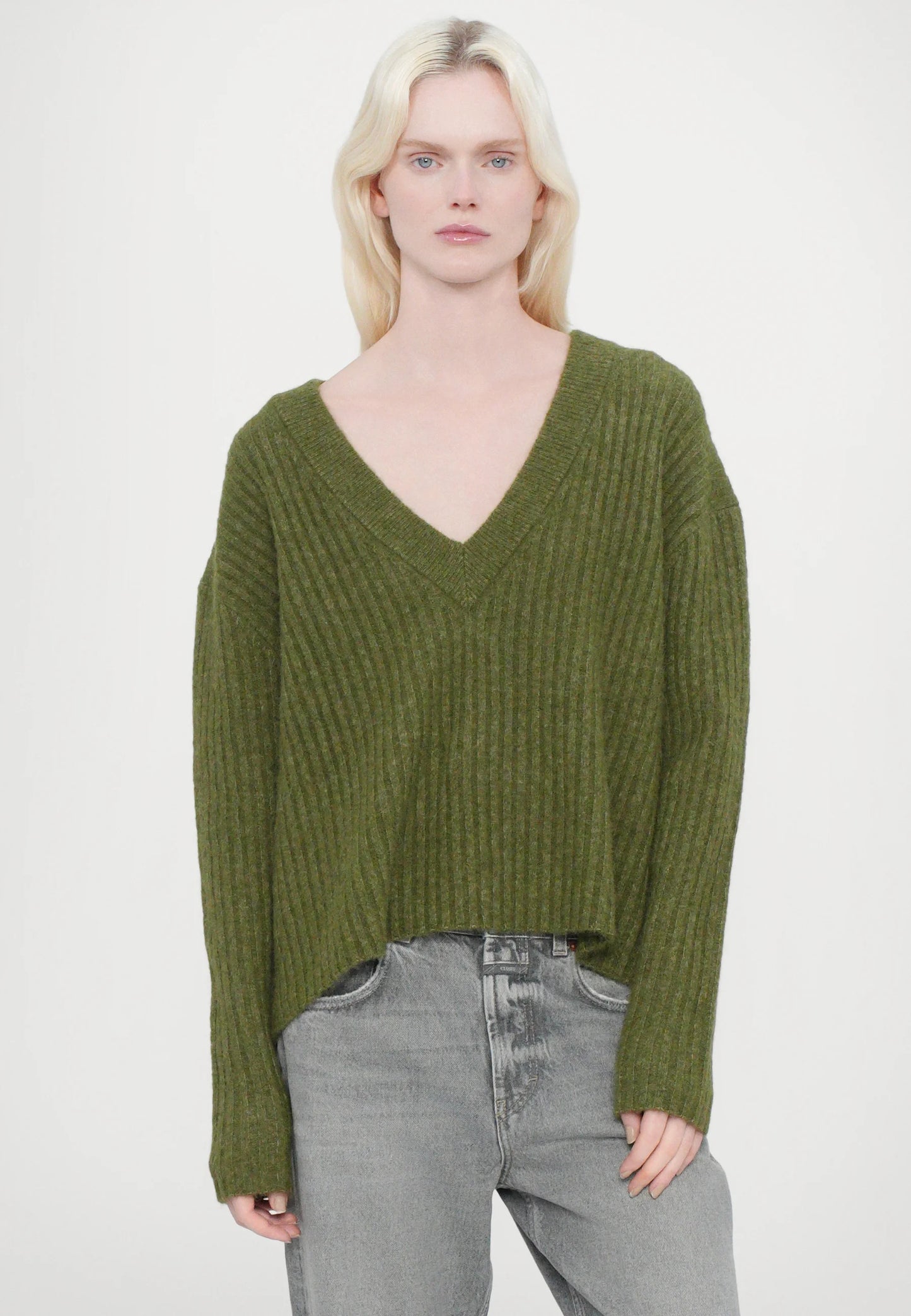 Closed Pull Pistachio Green