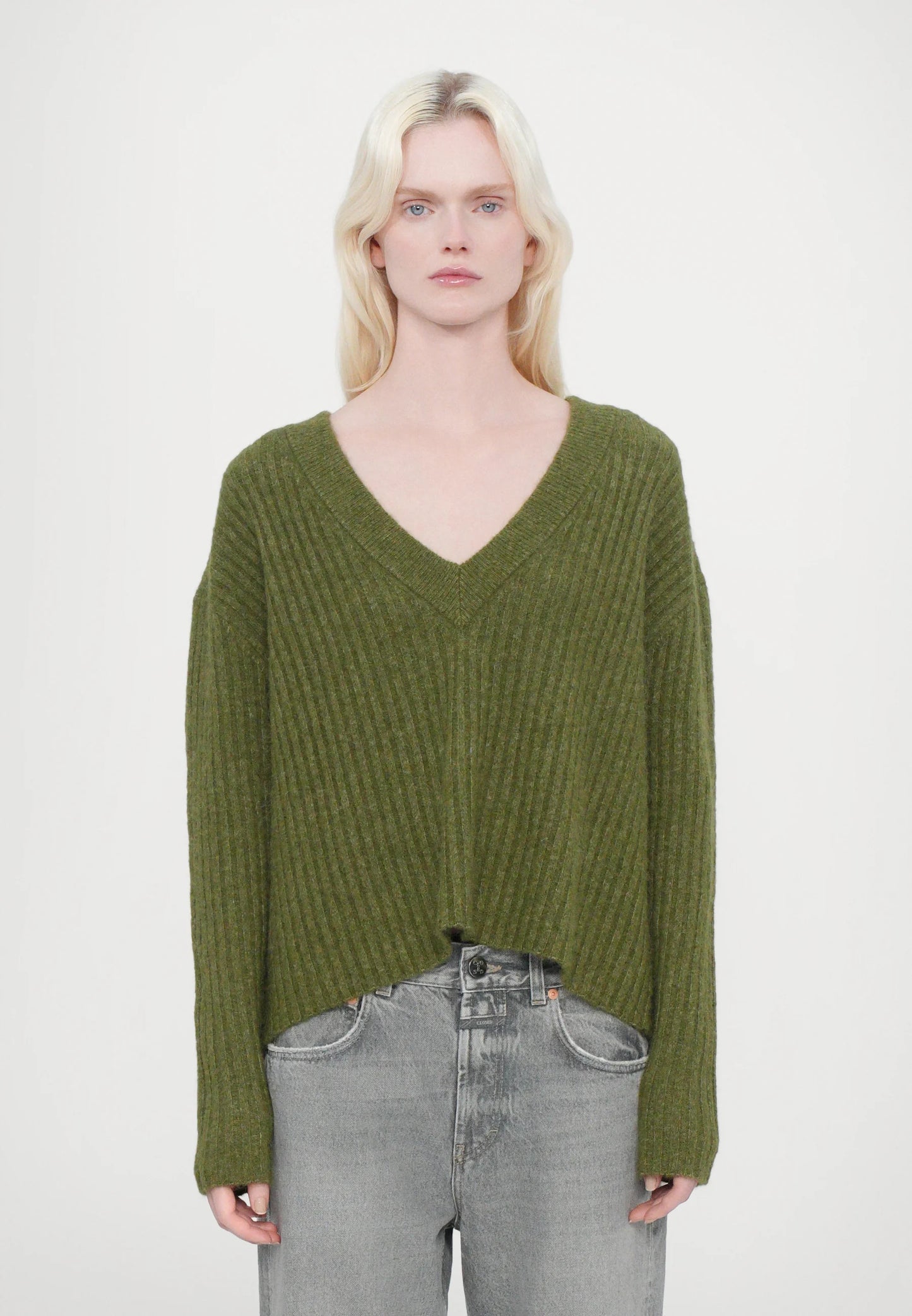 Closed Pull Pistachio Green