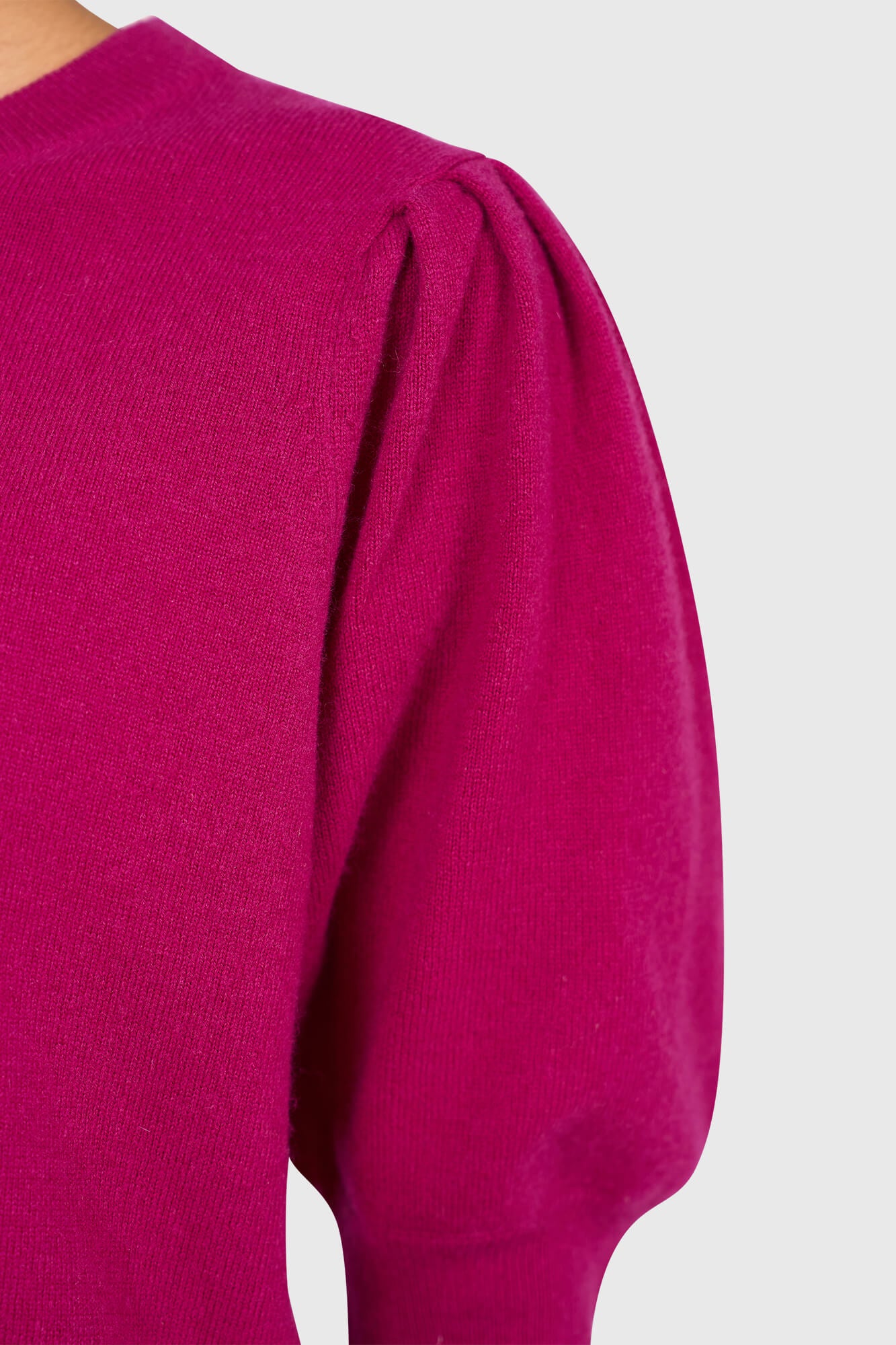 Janice Pull Peyton Burgundy