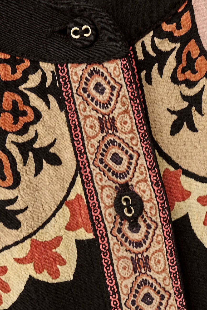 Bash Bloes Valda Carbone