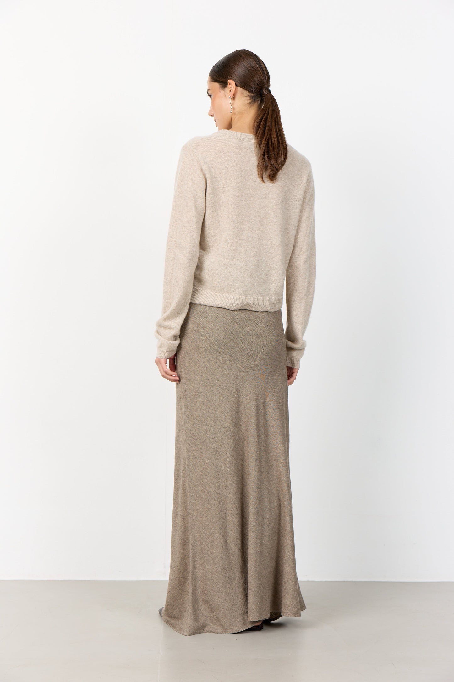 Leveté Room Rok Naja 43 Camel