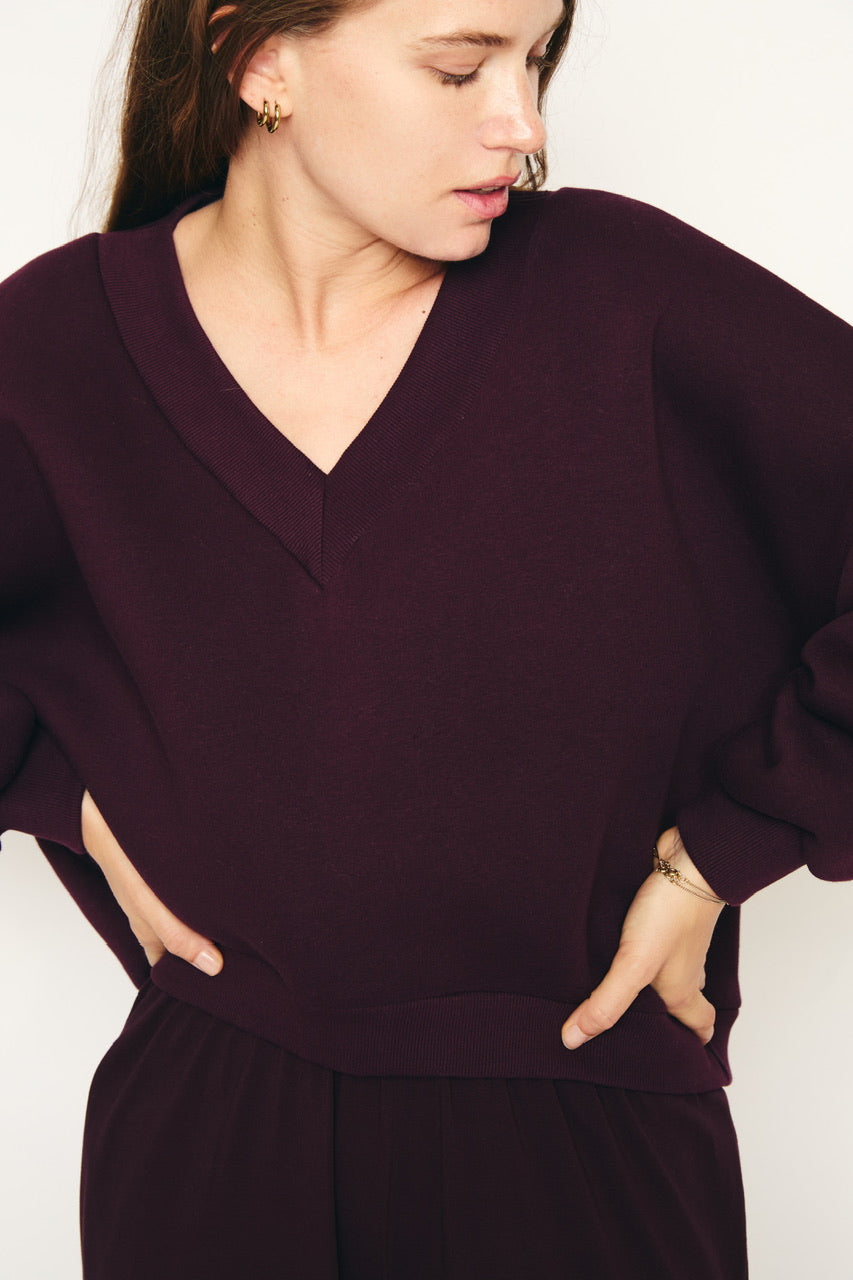 Re/Born Sweater Athena Vino