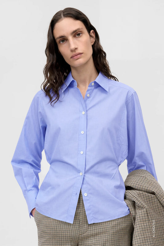 Closed Bloes Breeze Blue