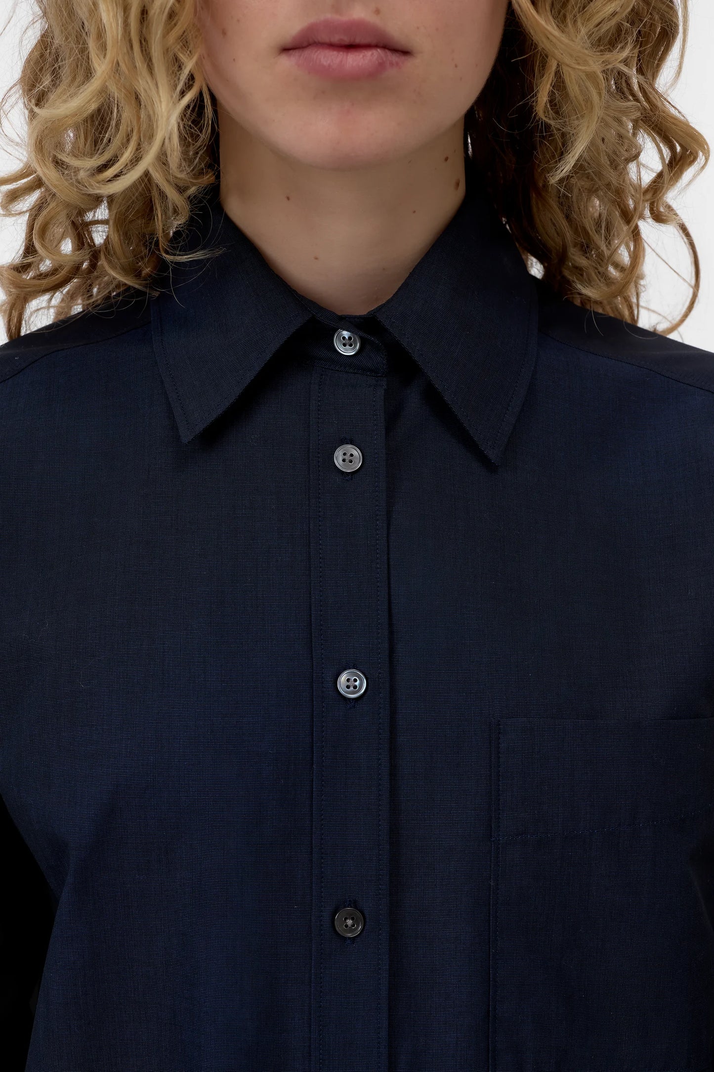 Closed Bloes Dark Night (navy blue)