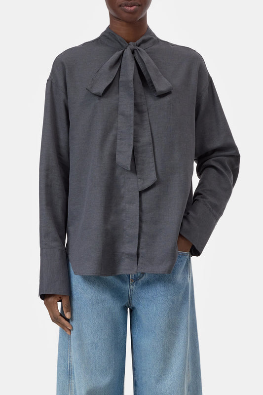 Closed Bloes met Strik Dark Grey Melange