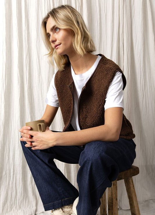 Coster Copenhagen Vest zonder Mouwen Jamie Chocolate