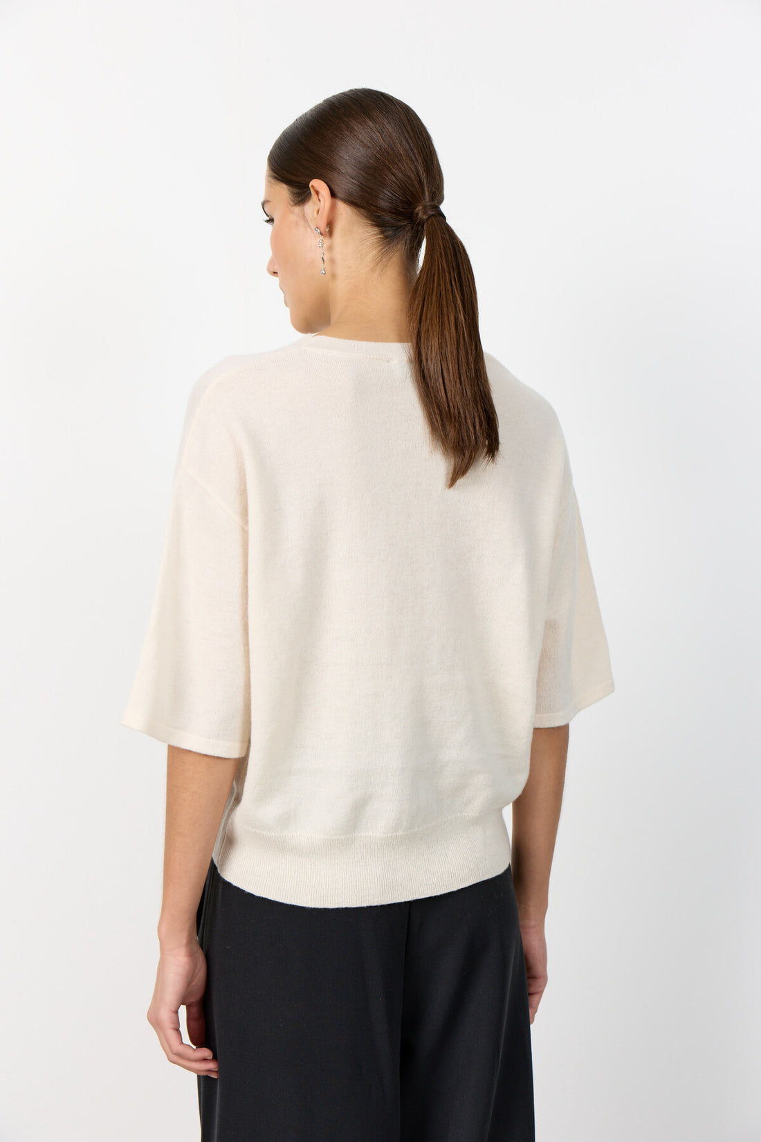 Leveté Room Pull Korte Mouwen Ismaila 23 Cream