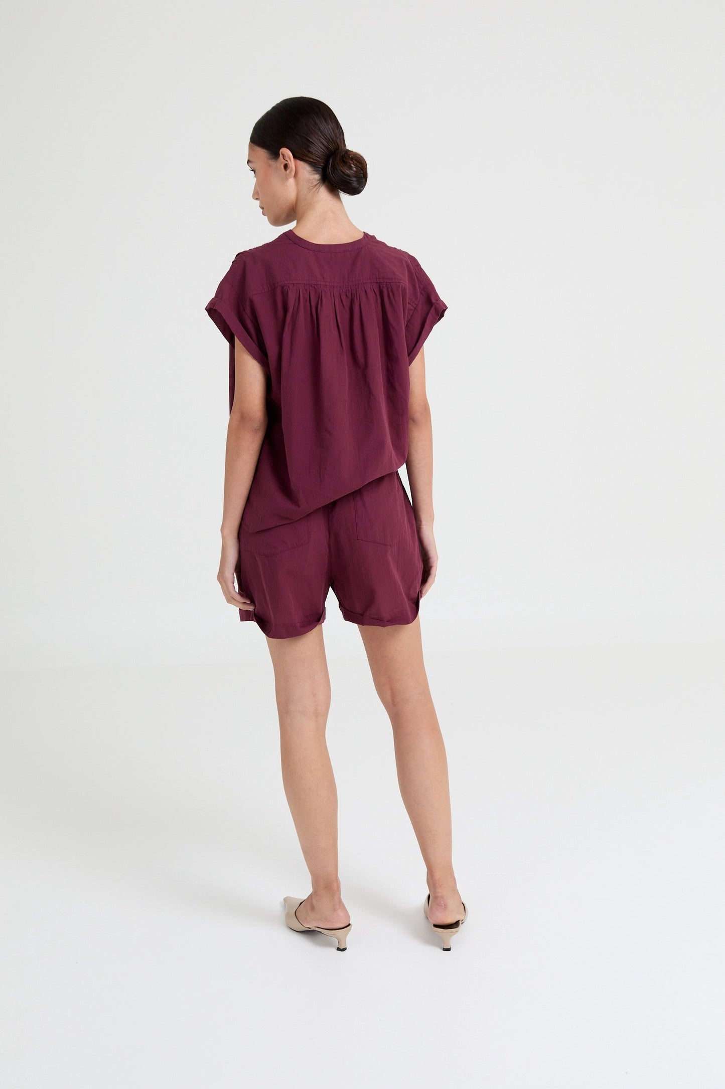Liv The Label Bloes Yulia Burgundy