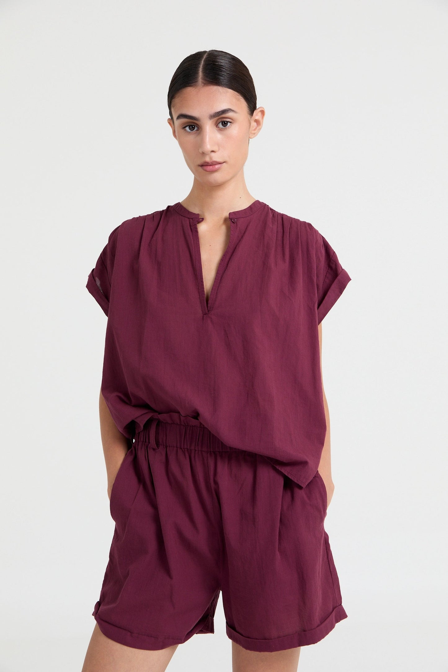 Liv The Label Bloes Yulia Burgundy