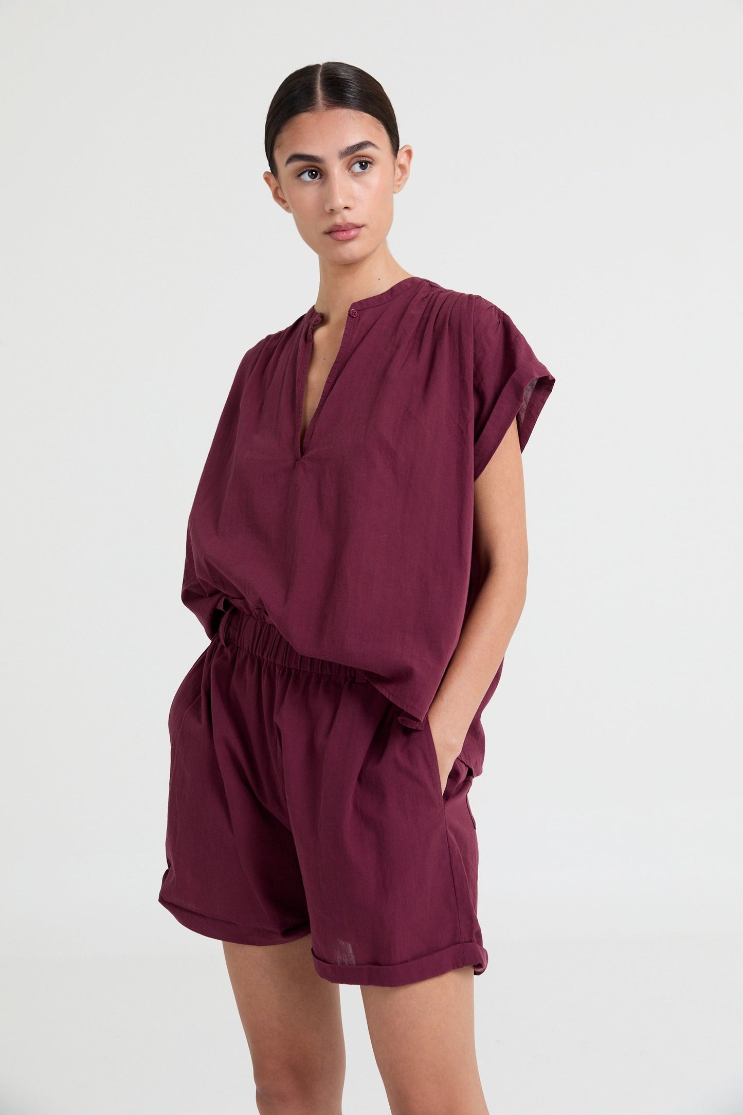 Liv The Label Bloes Yulia Burgundy