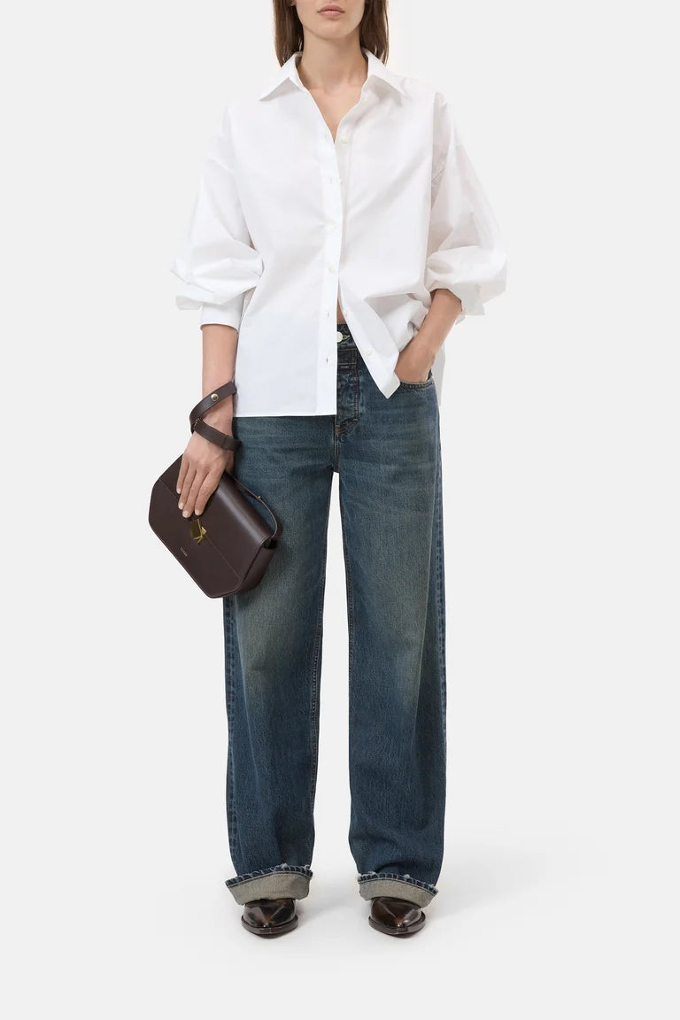 Closed Bloes Cape Wit