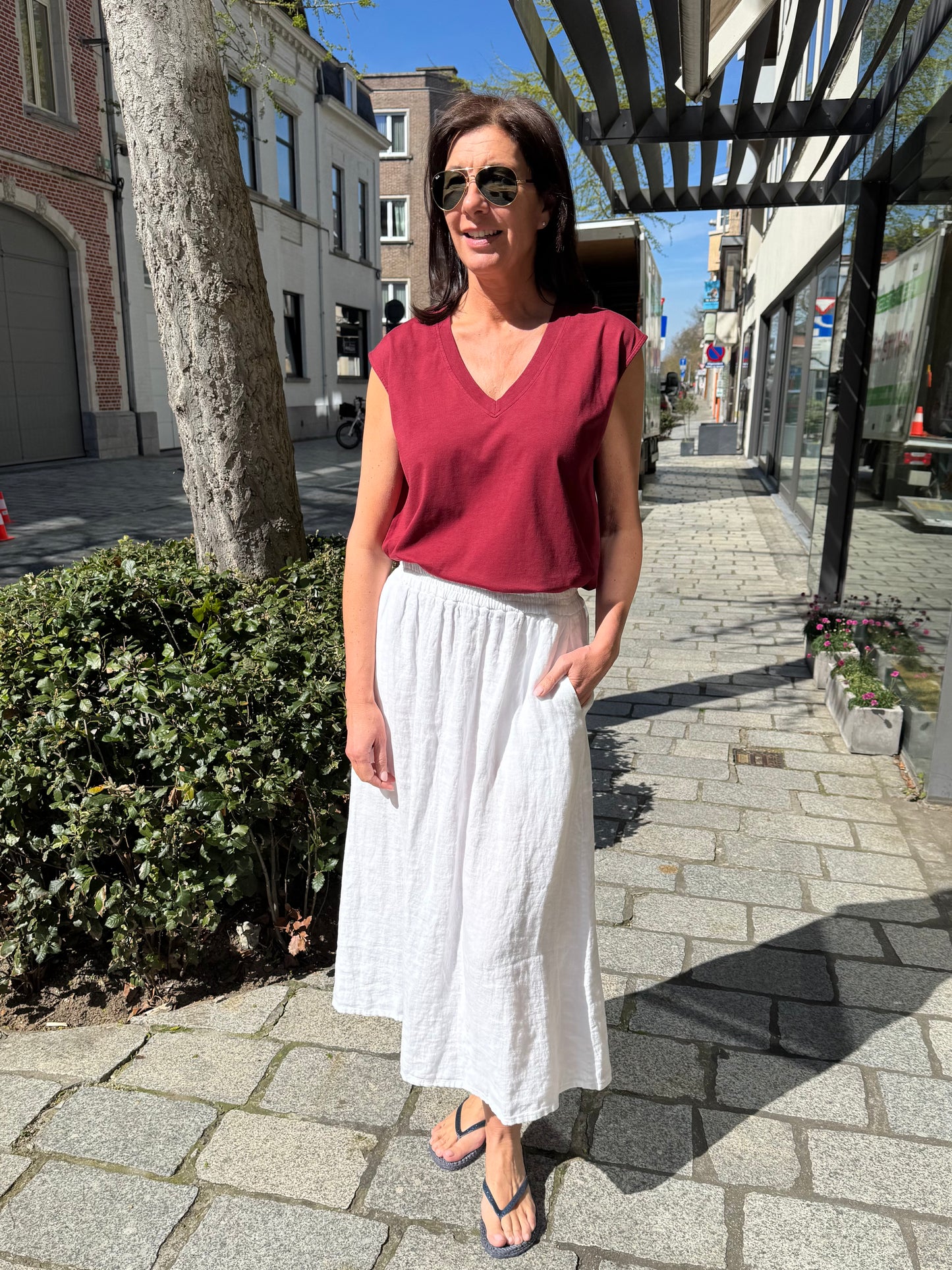 Liv The Label T-Shirt Burgundy Yvette