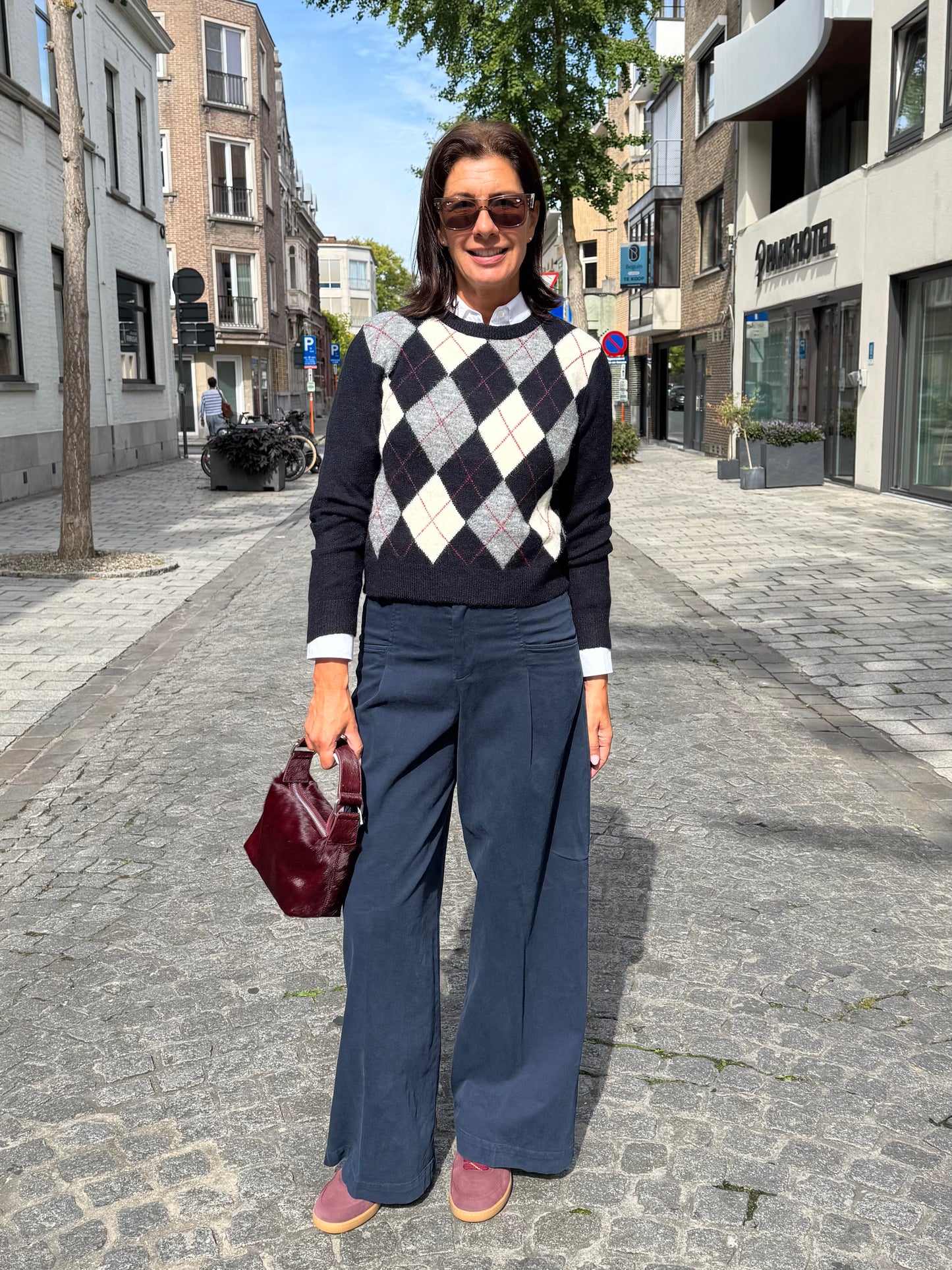 Closed Broek Wes Dark Night (Donker Blauw)