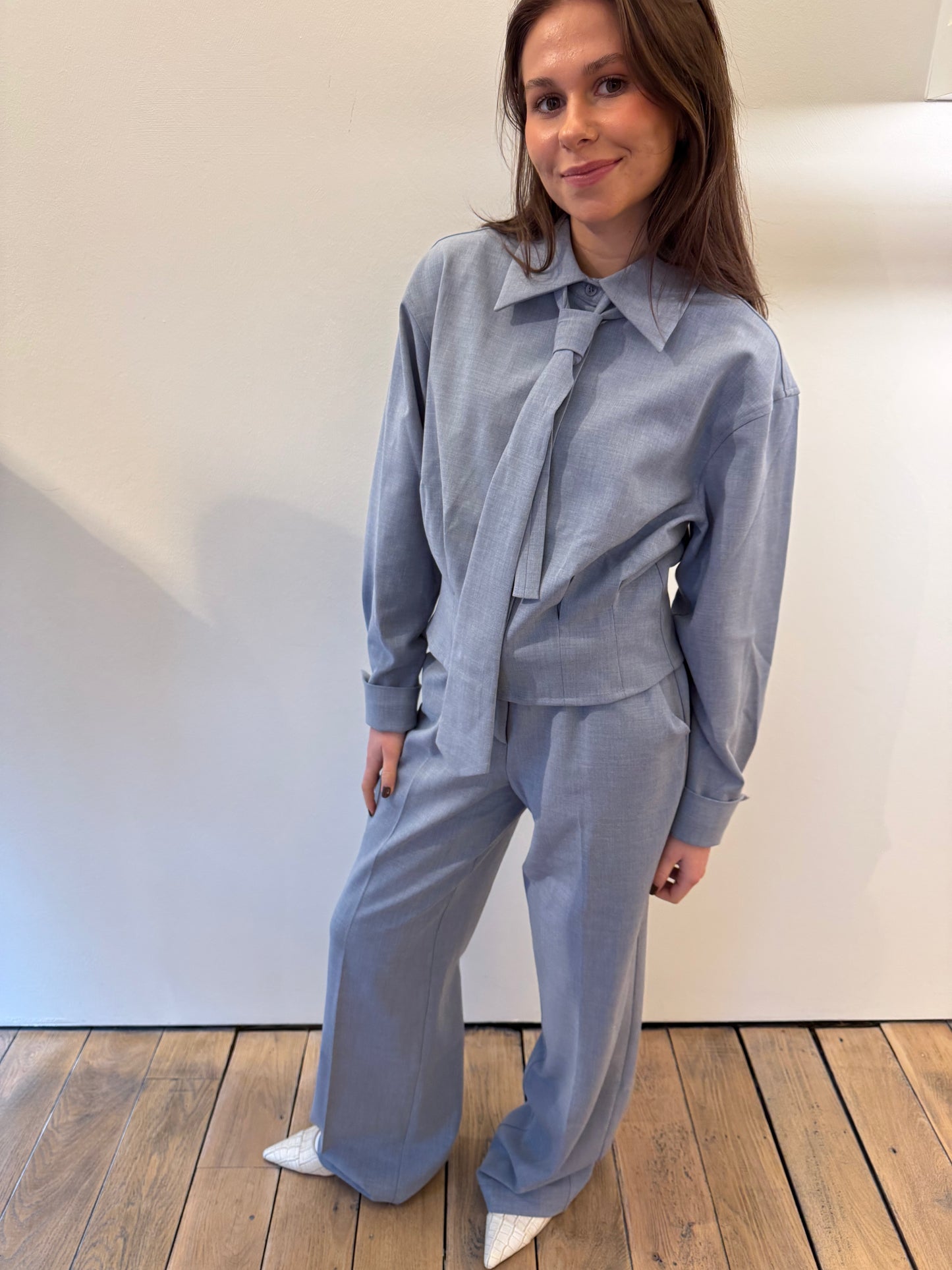 Minus Bloes Met Das Emmely Skyway Blue