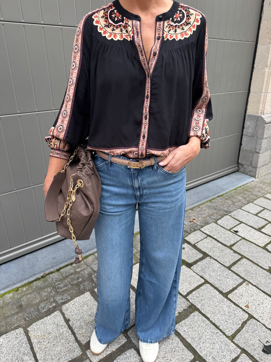 Bash Bloes Valda Carbone