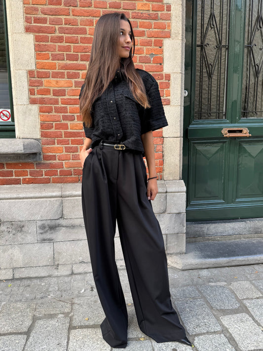 Janice Broek Dollar Black