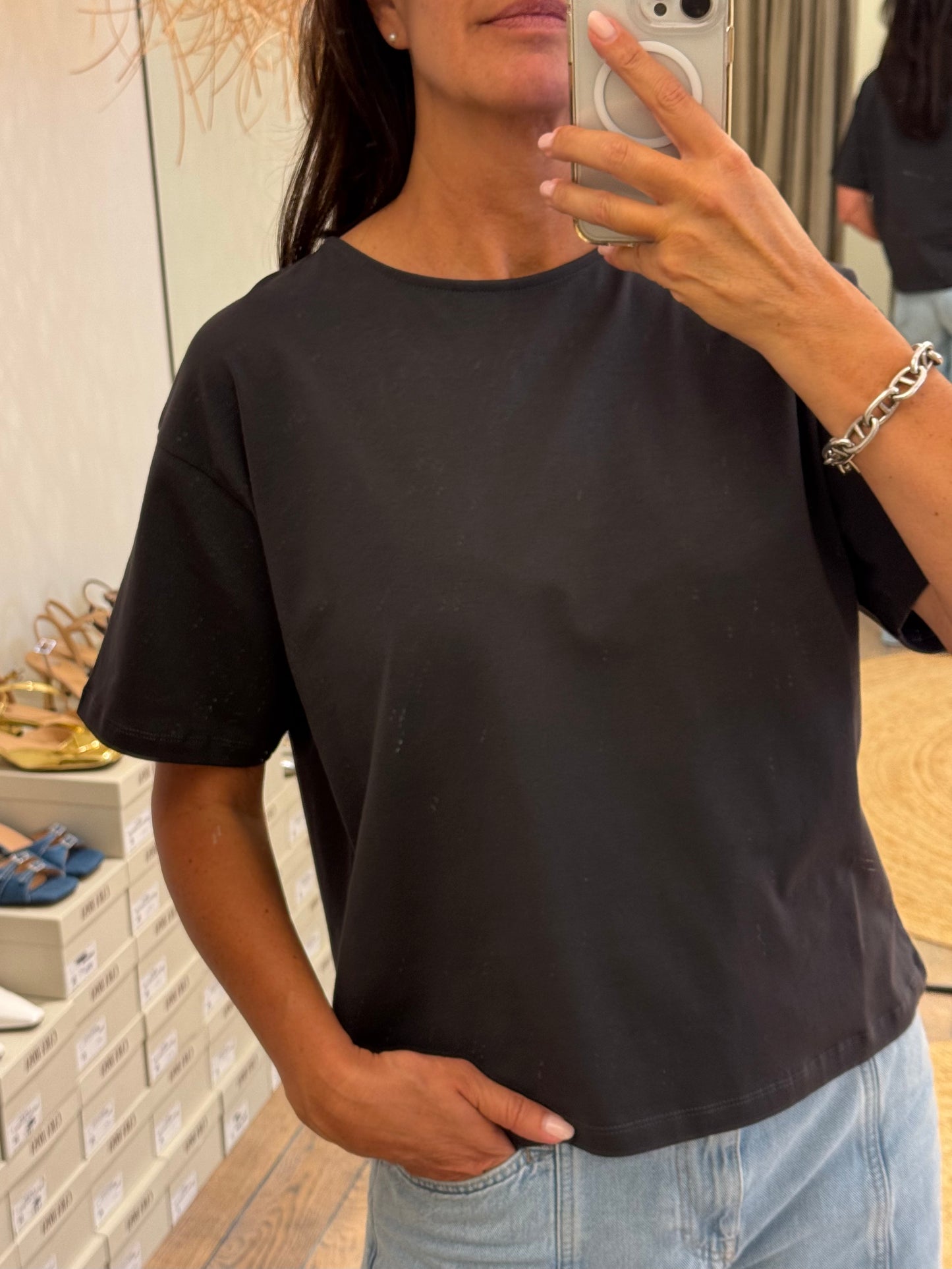 Re/Born T-Shirt Zoe Offblack