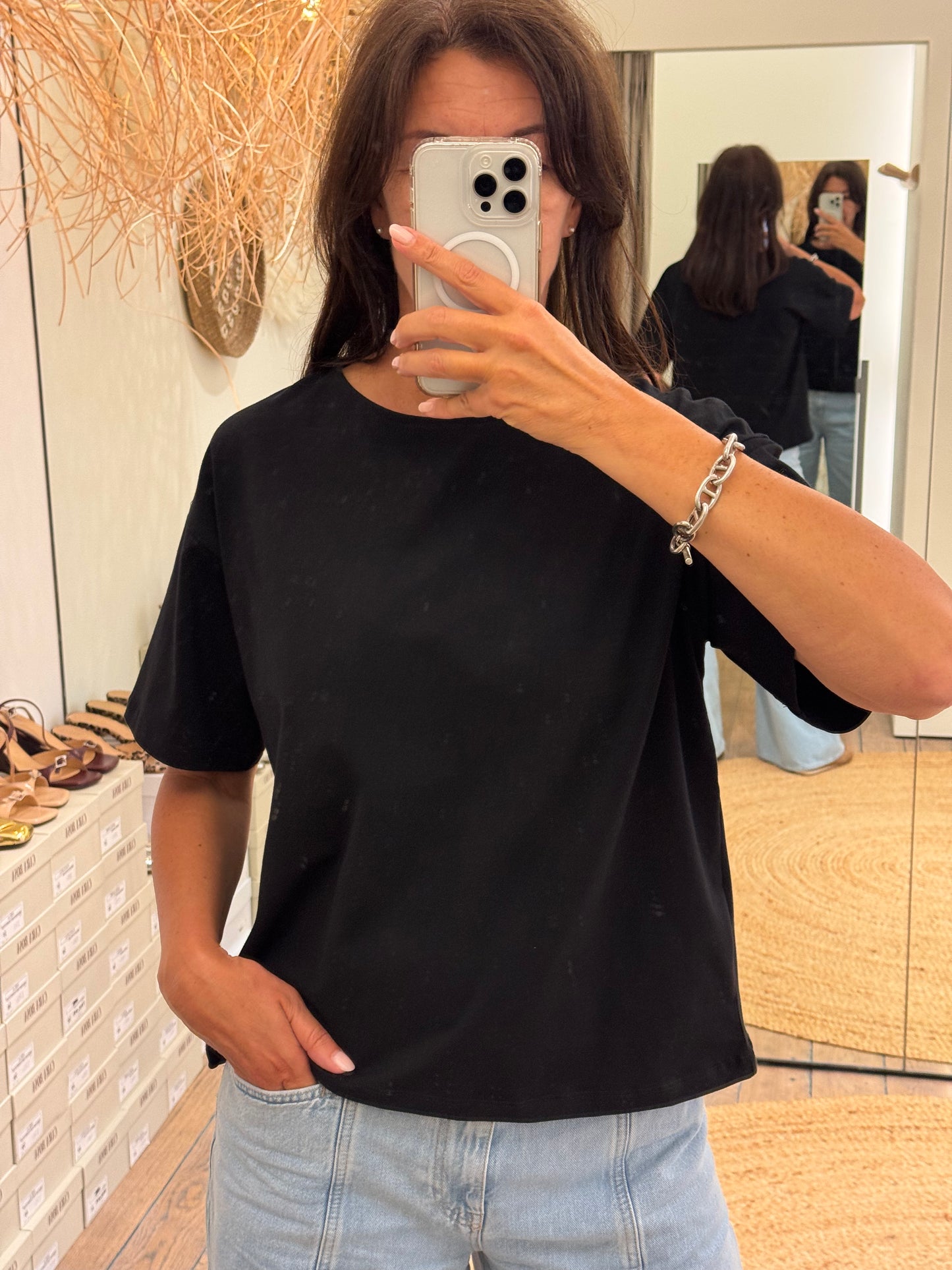 Re/Born T-Shirt Zoe Black