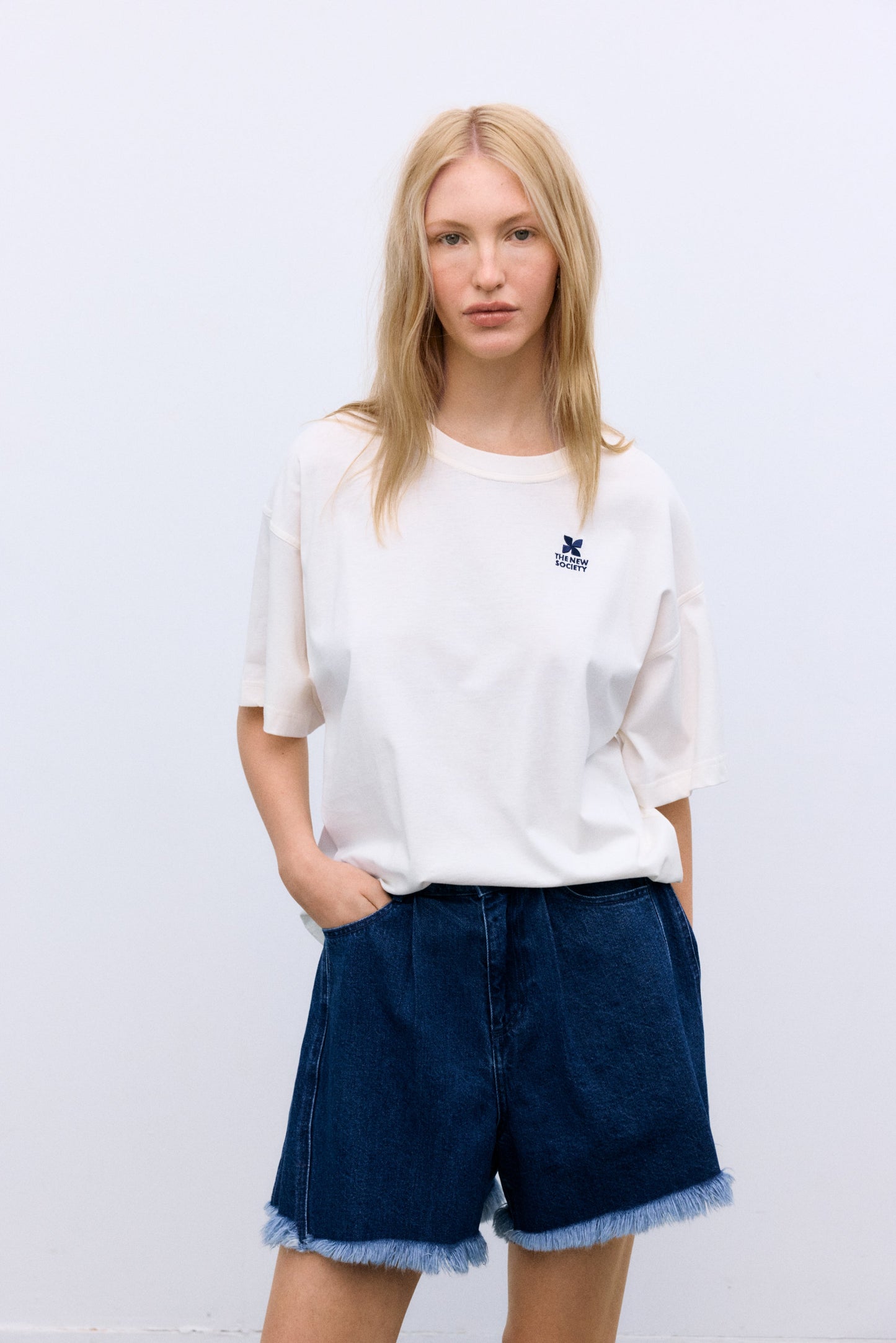 The New Society T-Shirt Logo Ecru