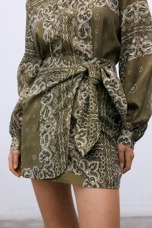 The New Society Rok Waterlily Bandana Print