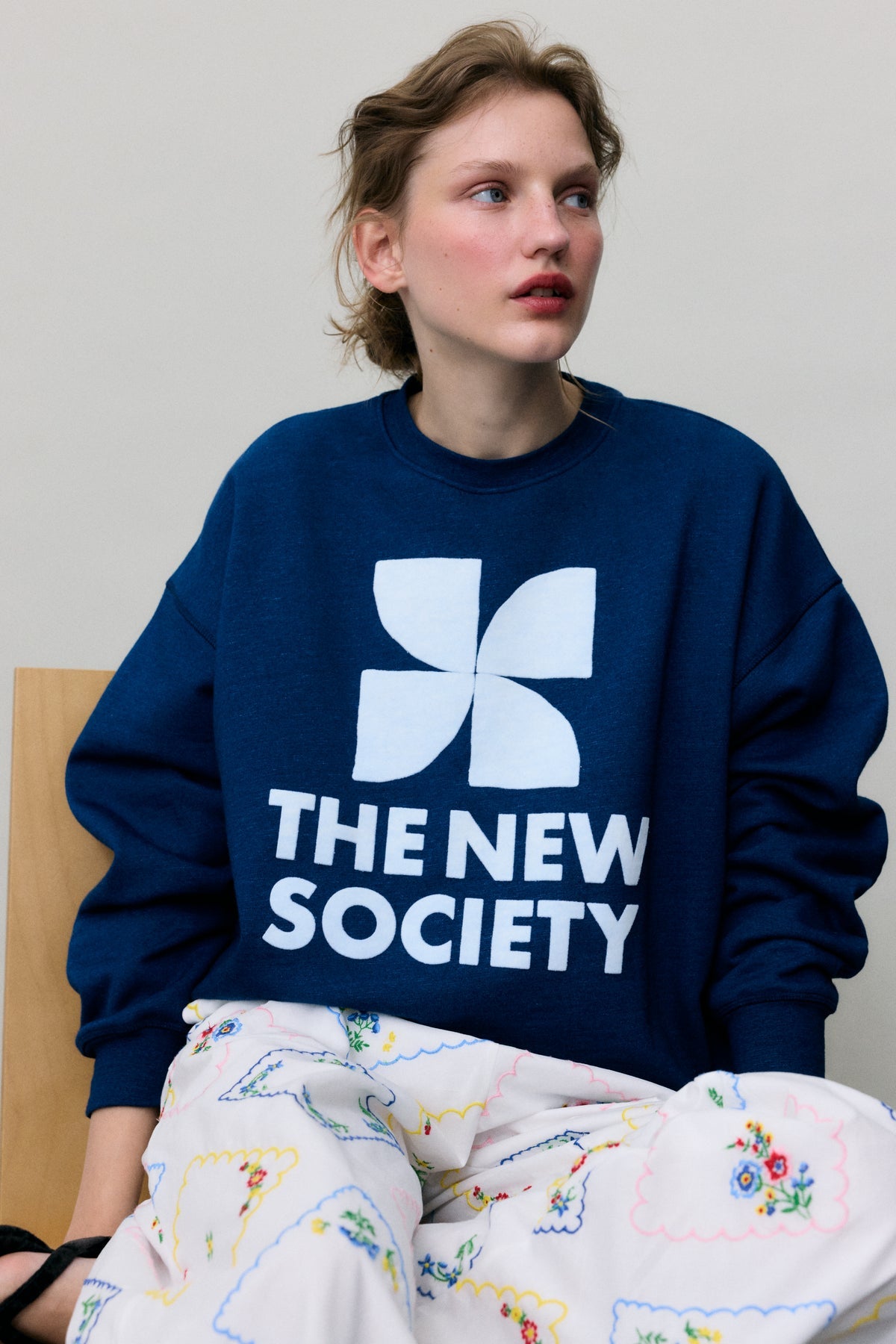 The New Society Woman Sweater Logo Ocean Indigo