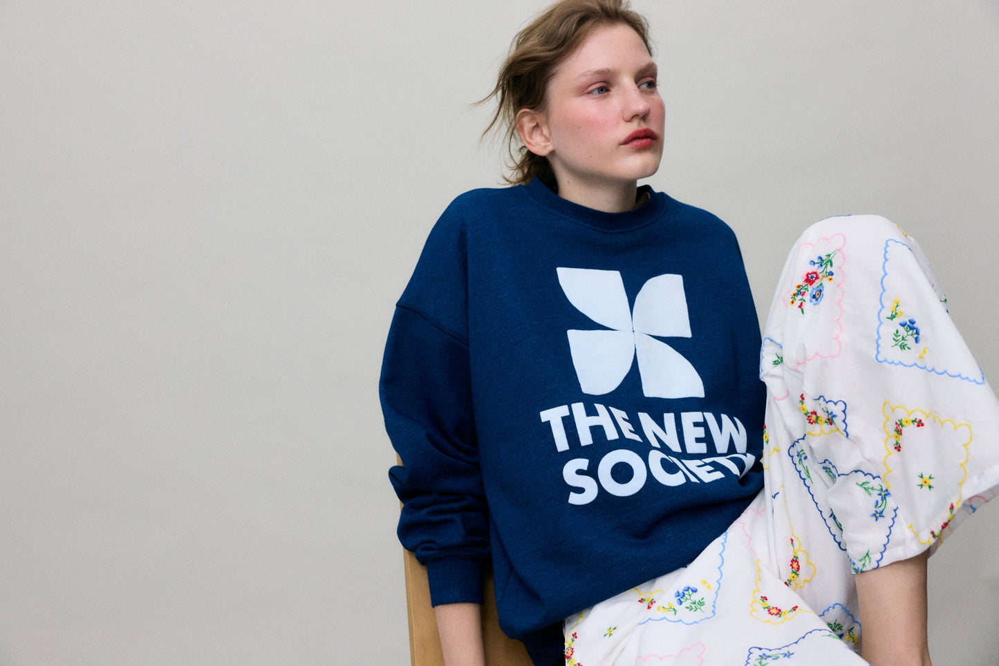 The New Society Woman Sweater Logo Ocean Indigo