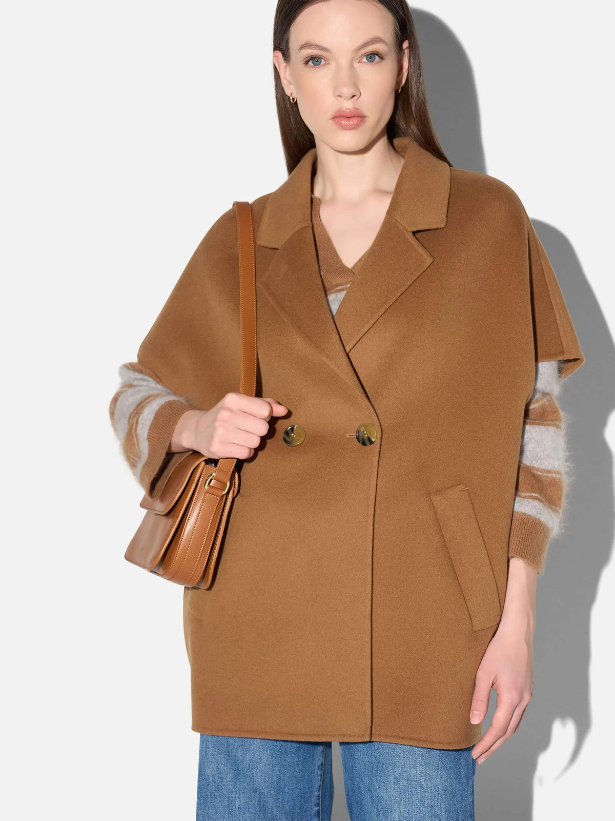Janice Mouwloze Jas Archie Cognac
