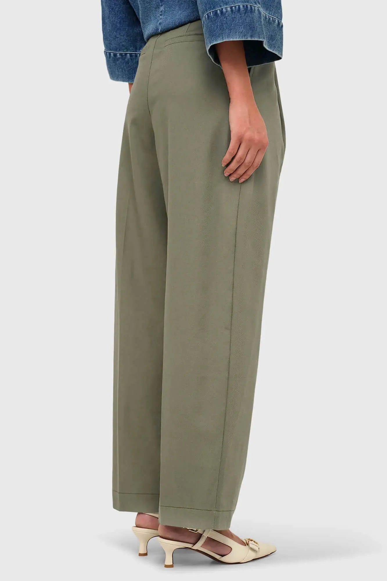 Janice Broek Balti Green