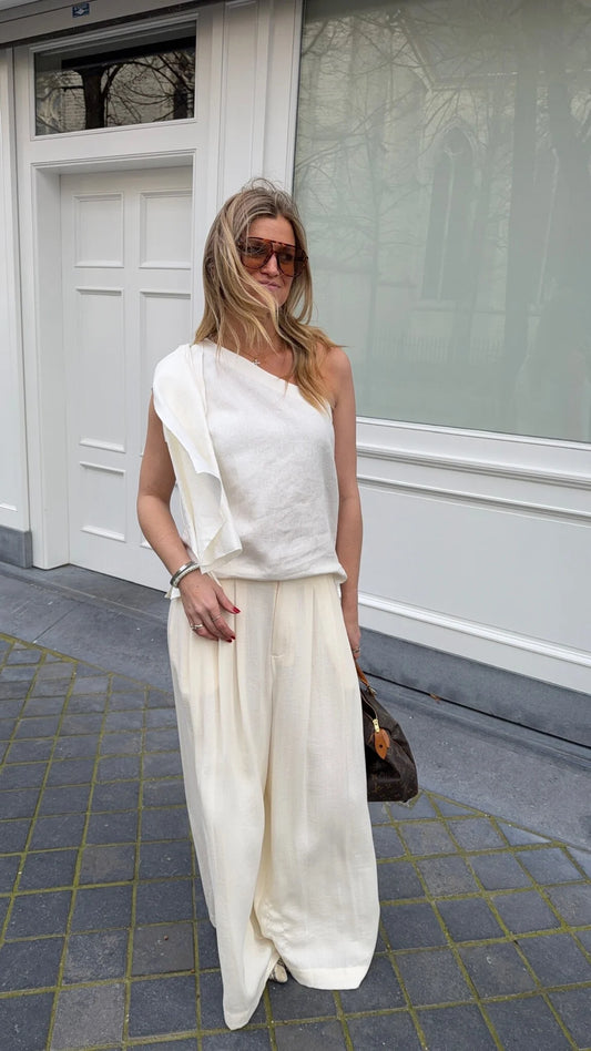 Eleh Top Assymetrisch met Bloem