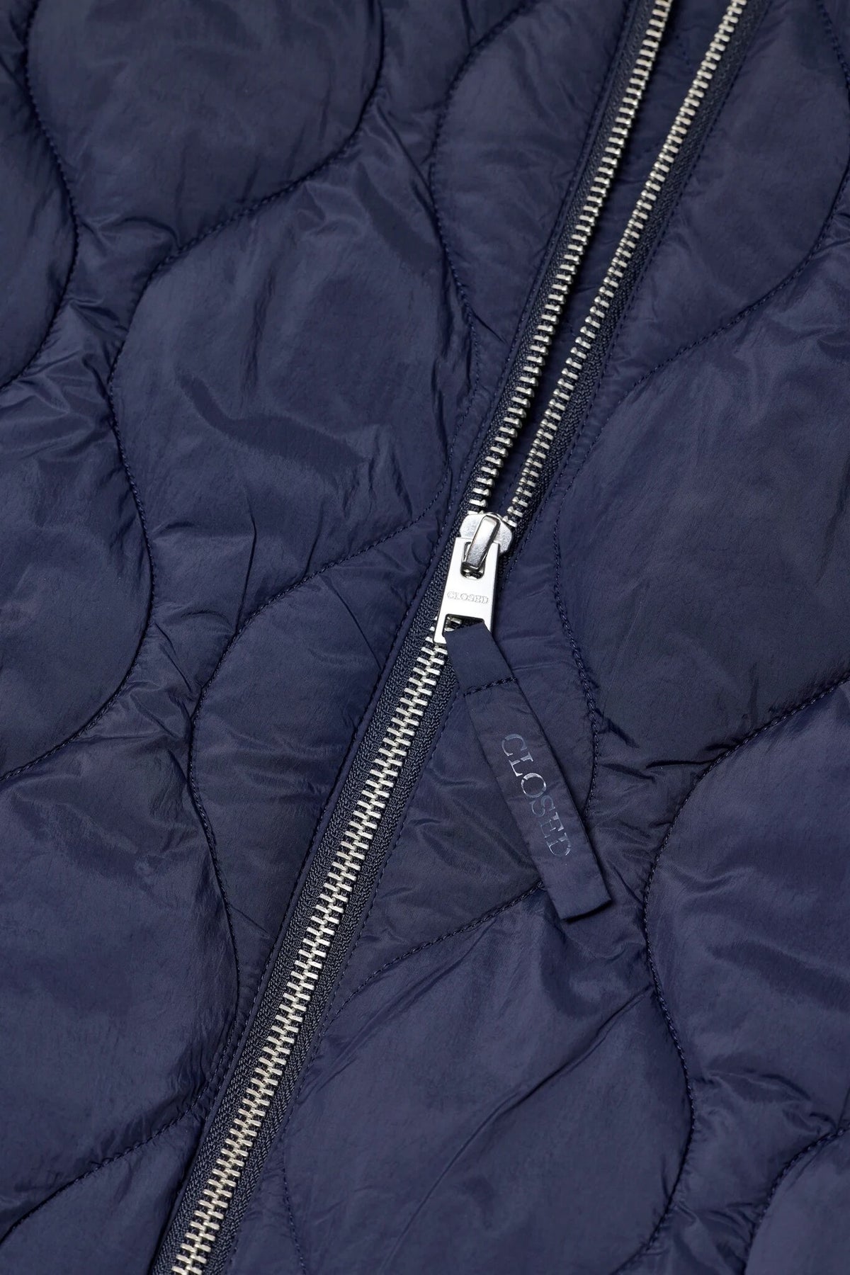 Closed Jas met Kap Donkerblauw