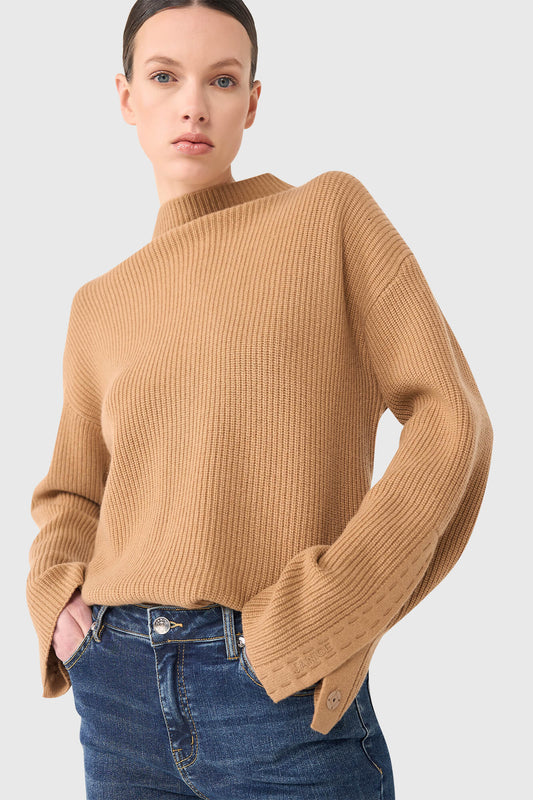 Janice Pull Jermaine Camel